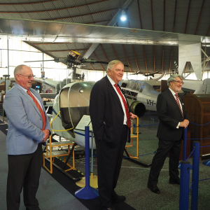 Governor flies in to Aviation Heritage Museum